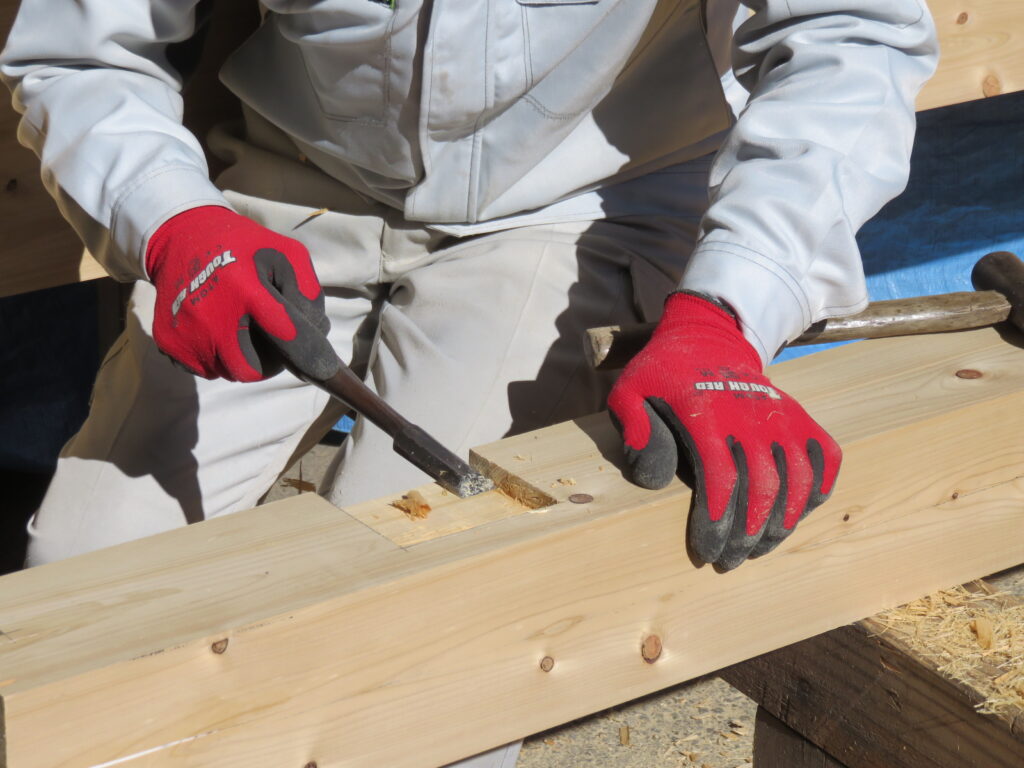 細かな調整は全て手作業です